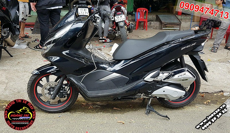 Tổng hợp phụ kiện mạ crom gắn cho Honda PCX 2018